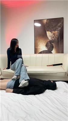 【南乔大小姐】踩踏踢裆教育狗东西 bf61890