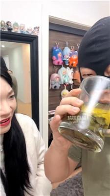 【也狗】酸臭肉丝脚下卑贱奴 JS260330-37